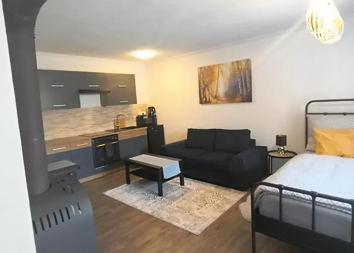 1kk Zlamanka * Kroměříž